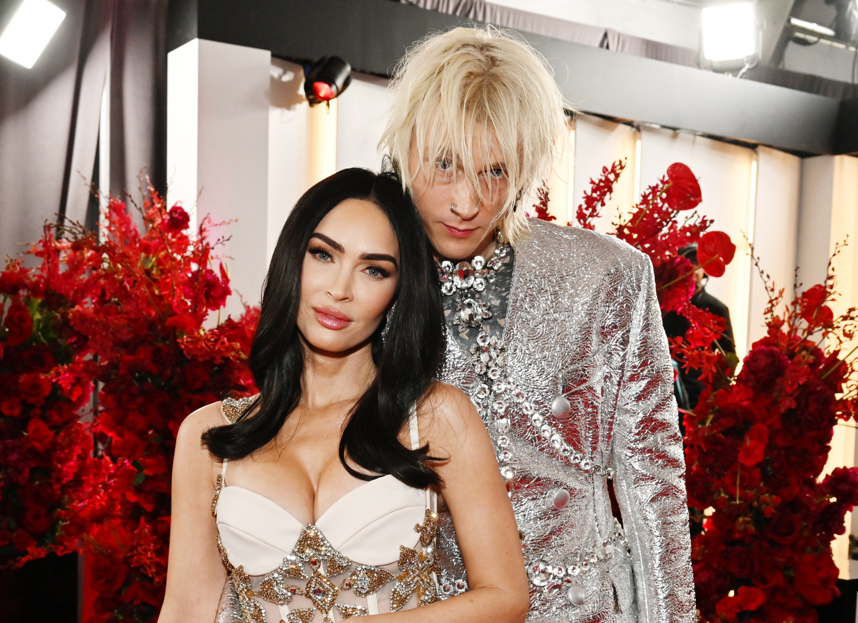 megan fox machine gun kelly grammys