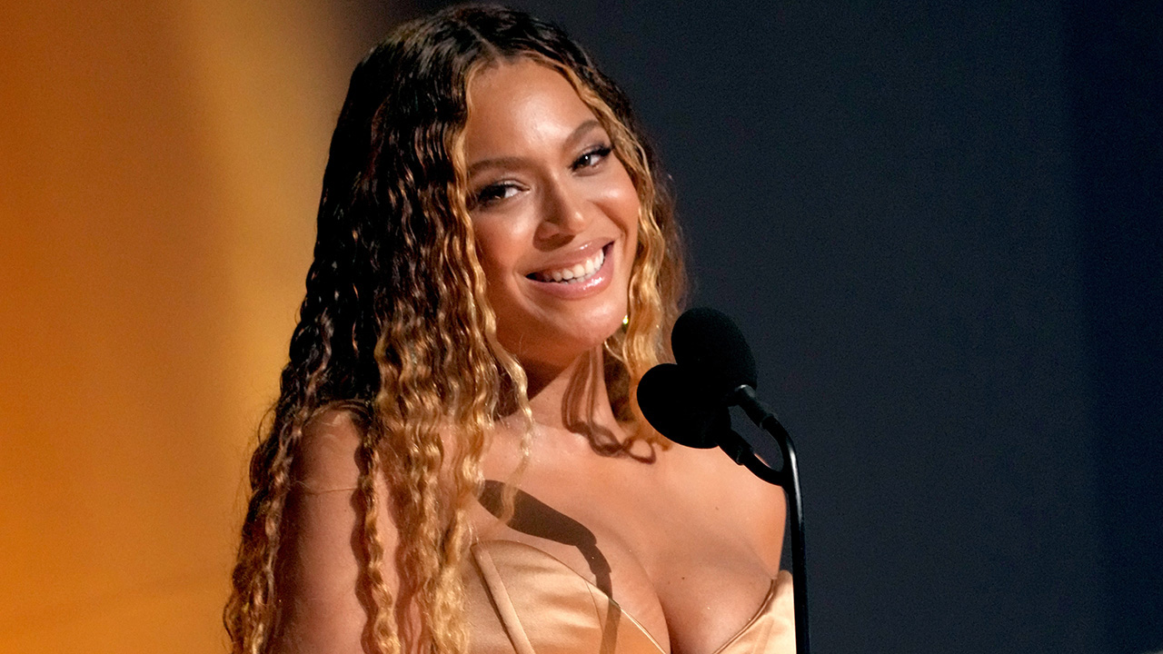 Beyoncé, Grammy Awards, Red Carpet, Gucci