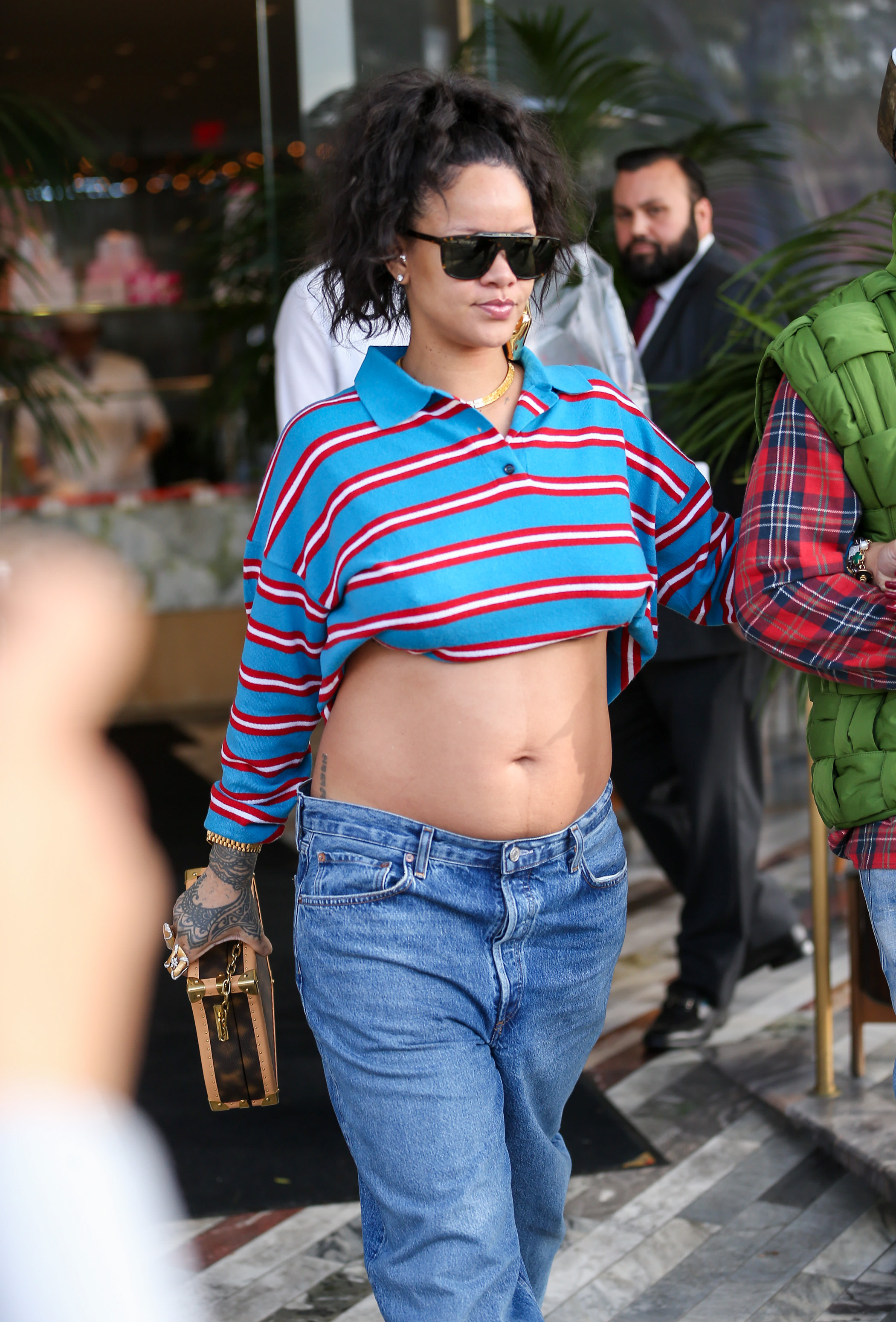 Rihanna pregnancy baby bump