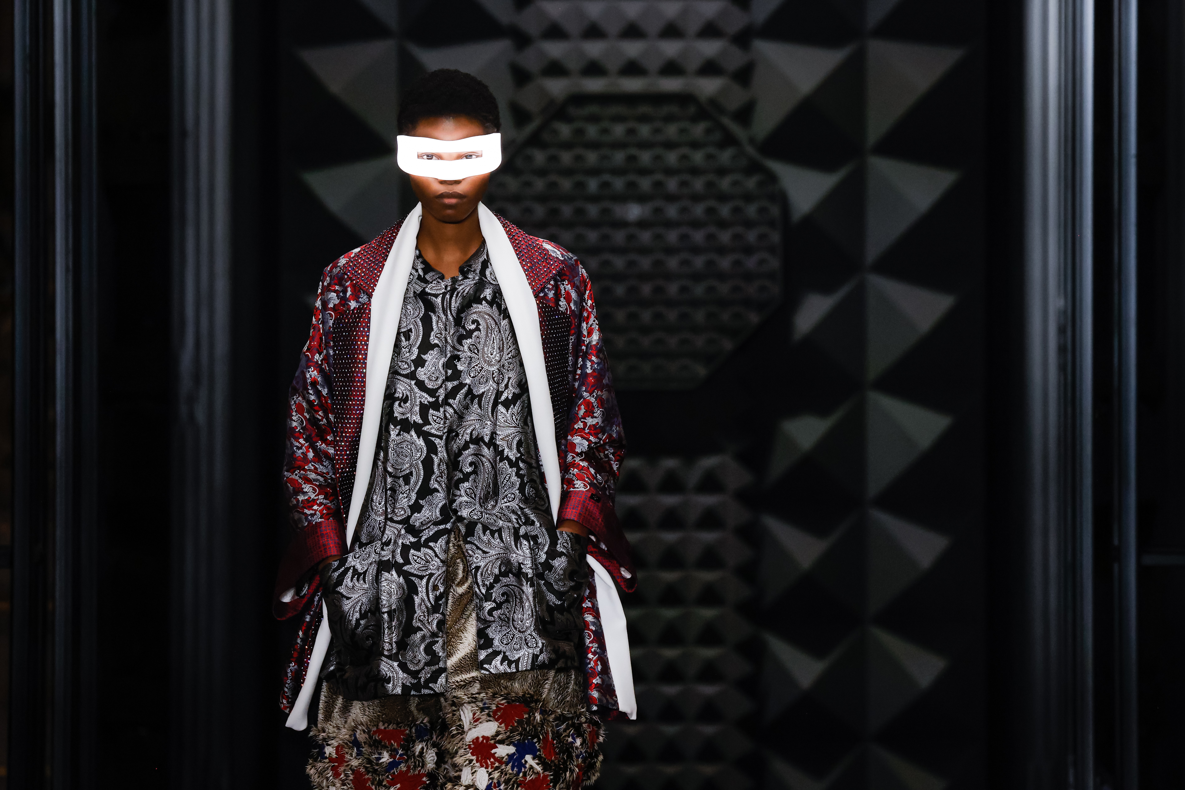 Every Look From Louis Vuitton Fall/Winter 2023 Menswear – CR Fashion Book