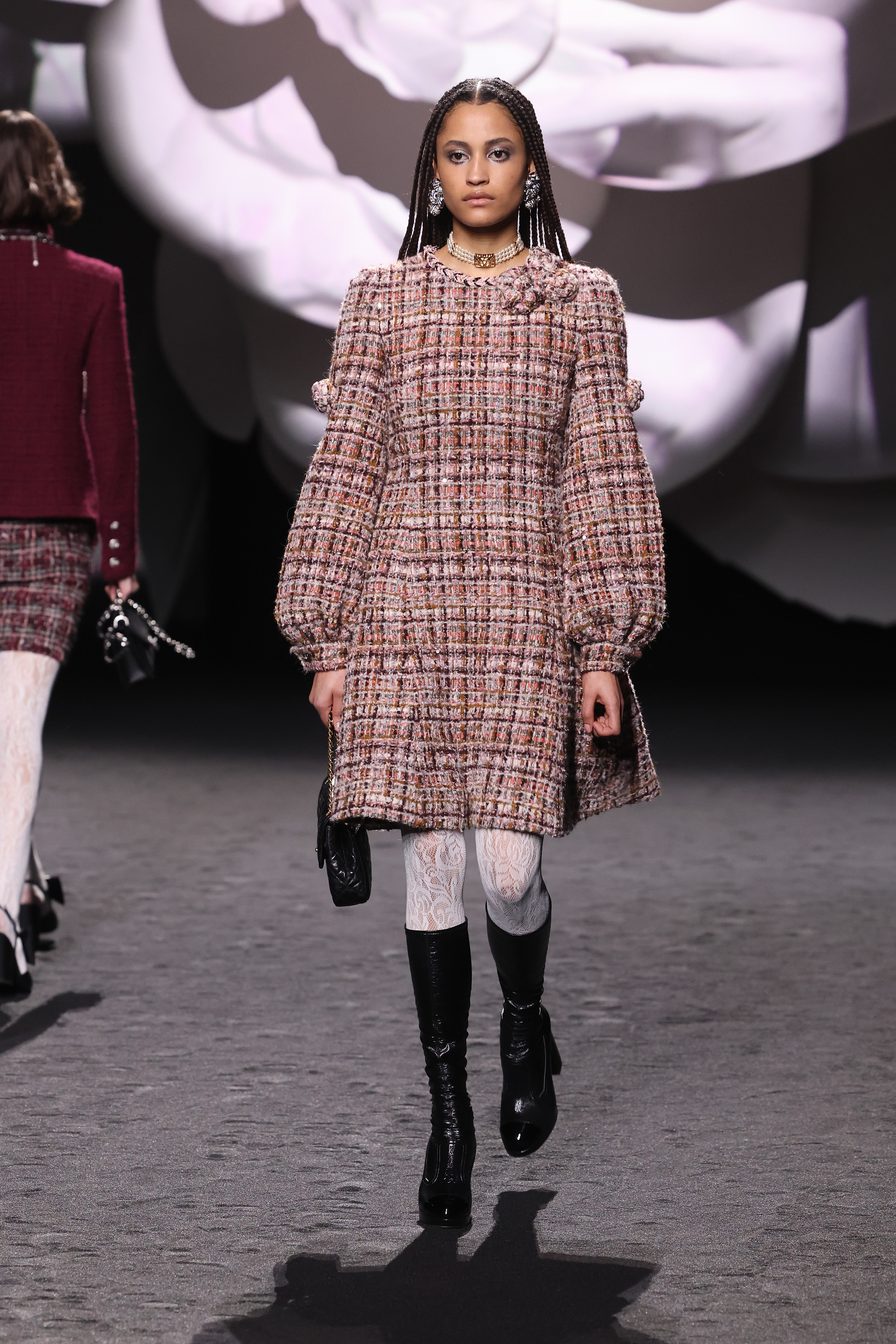 Chanel : Runway - Paris Fashion Week - Womenswear Fall Winter 2023-2024 -  Grazia