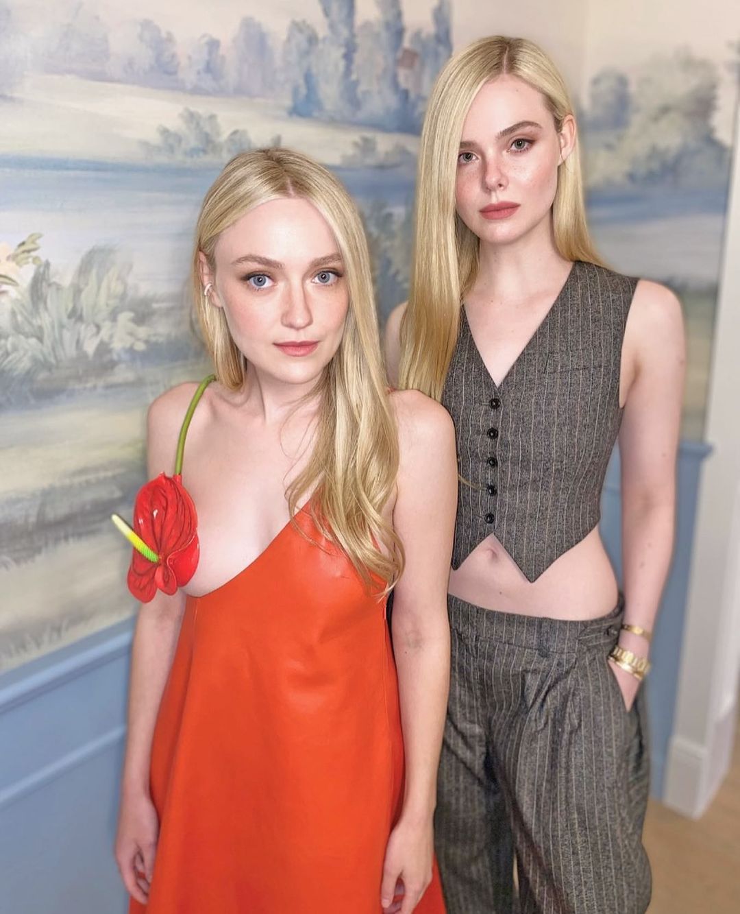 Dakota And Elle Fanning Show Off Their Contrasting Sister Style 