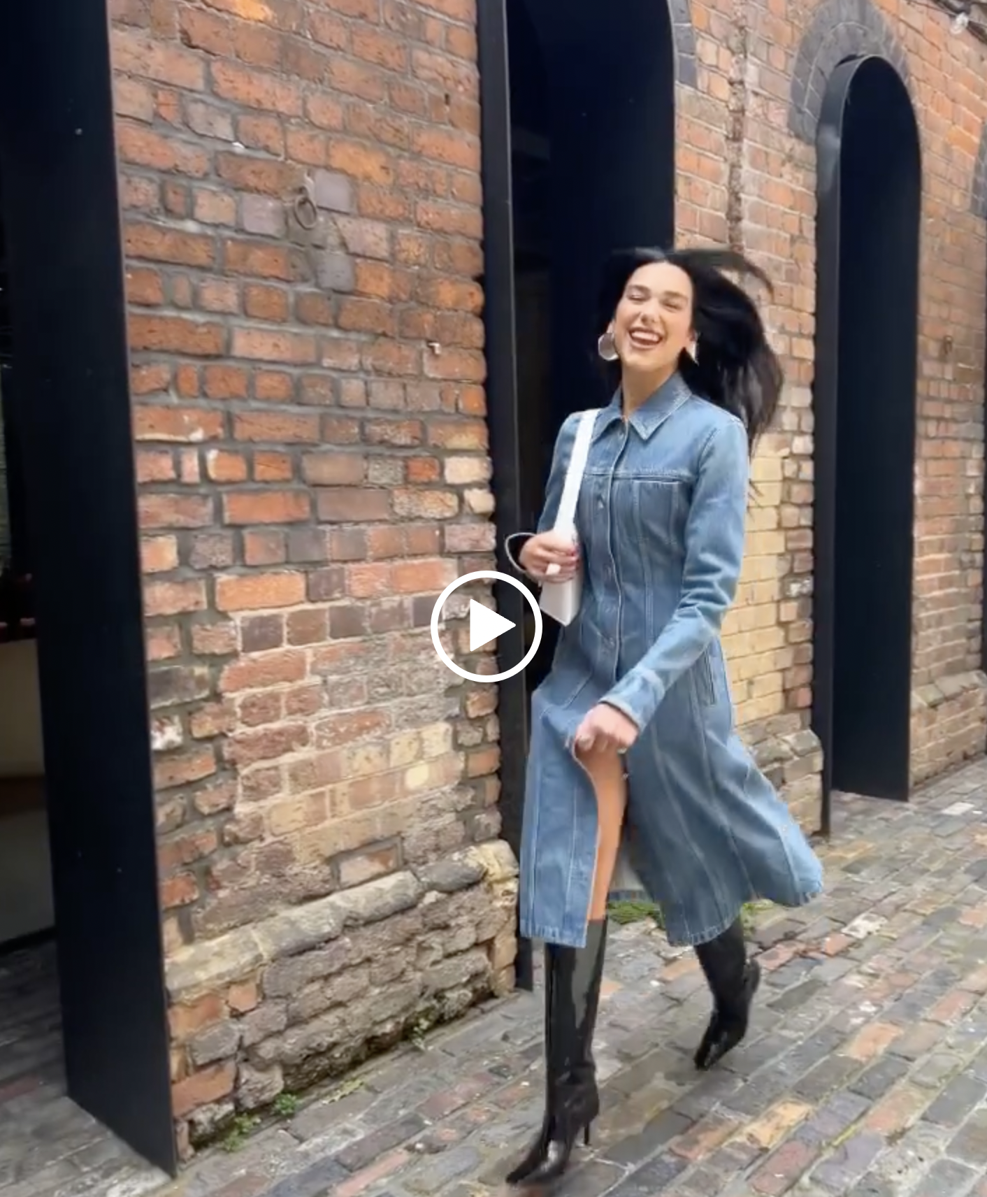 dua-lipa-dress-2 - Grazia