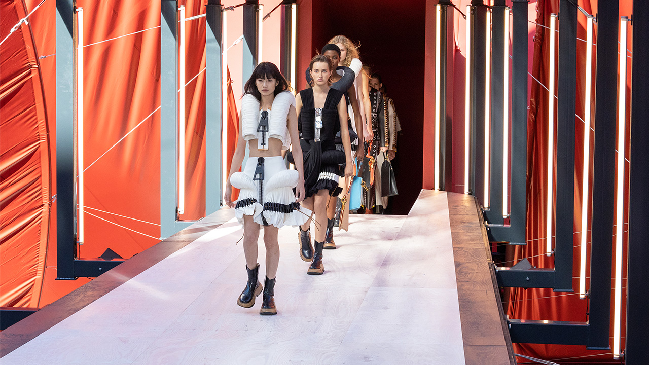 Fashion Meets Cinematic Magic: Louis Vuitton Pre-Fall Show 2023 In