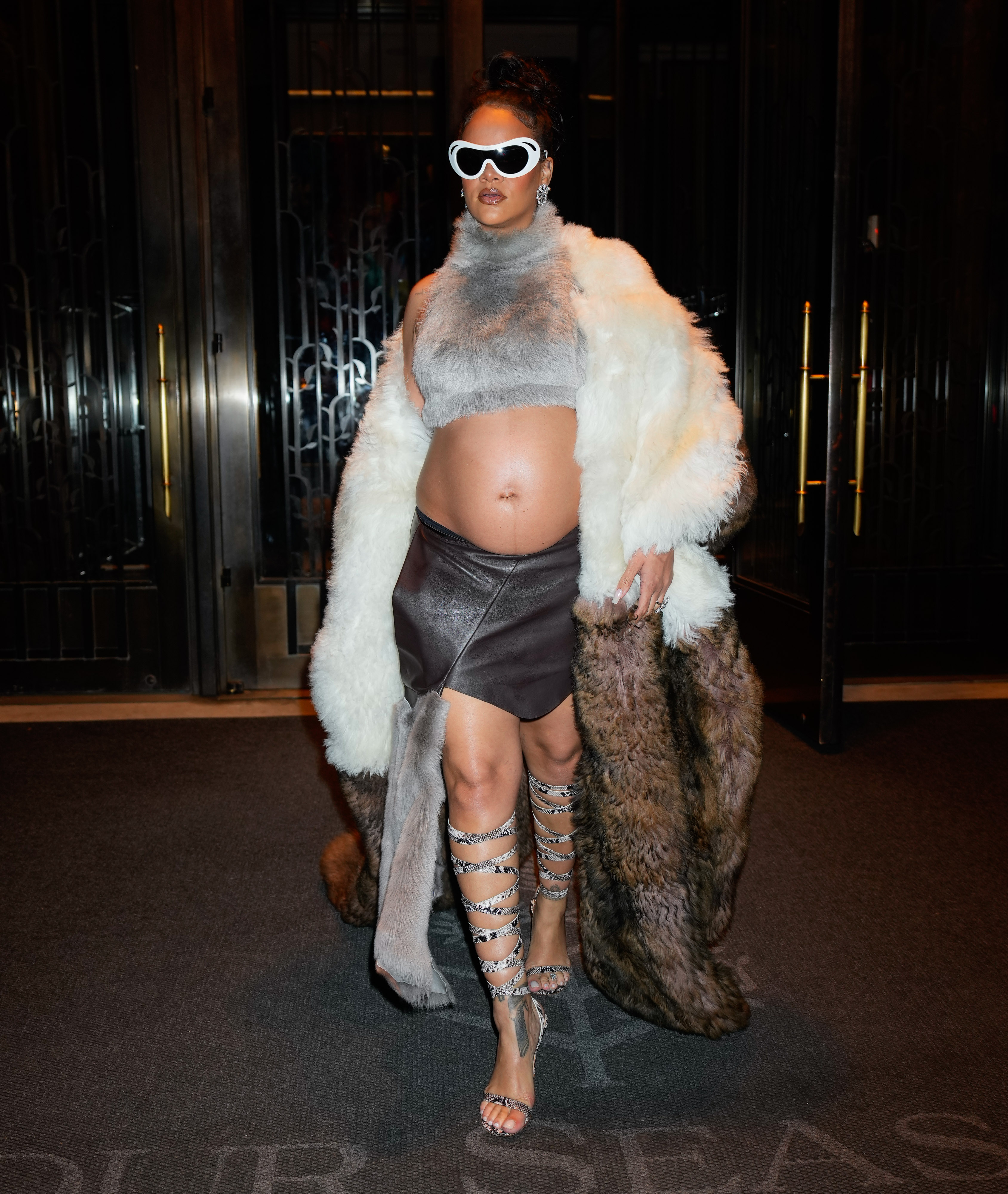 Rihanna-Fur-Outfit-New-York