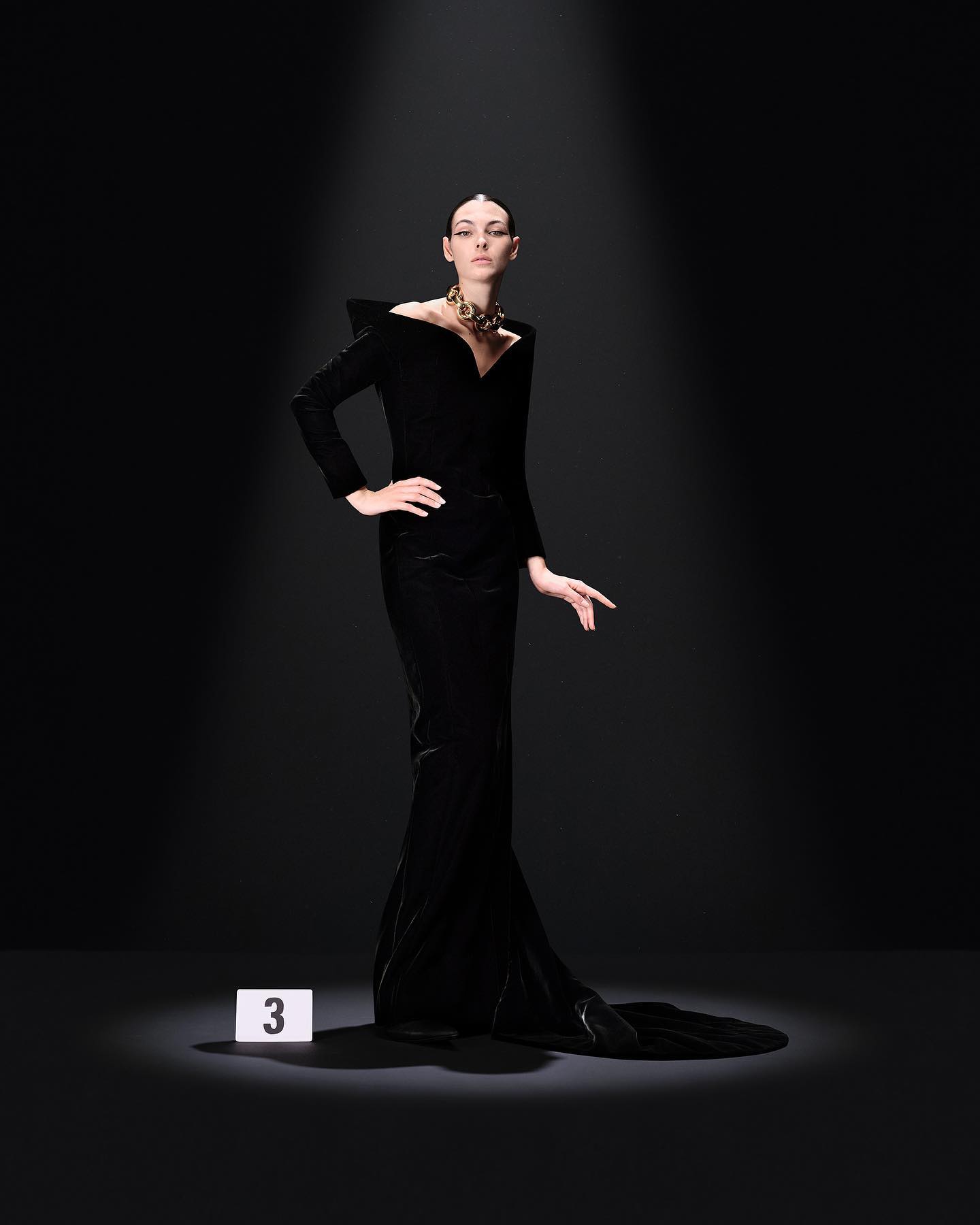 Balenciaga-Haute-Couture-FW23-Look3
