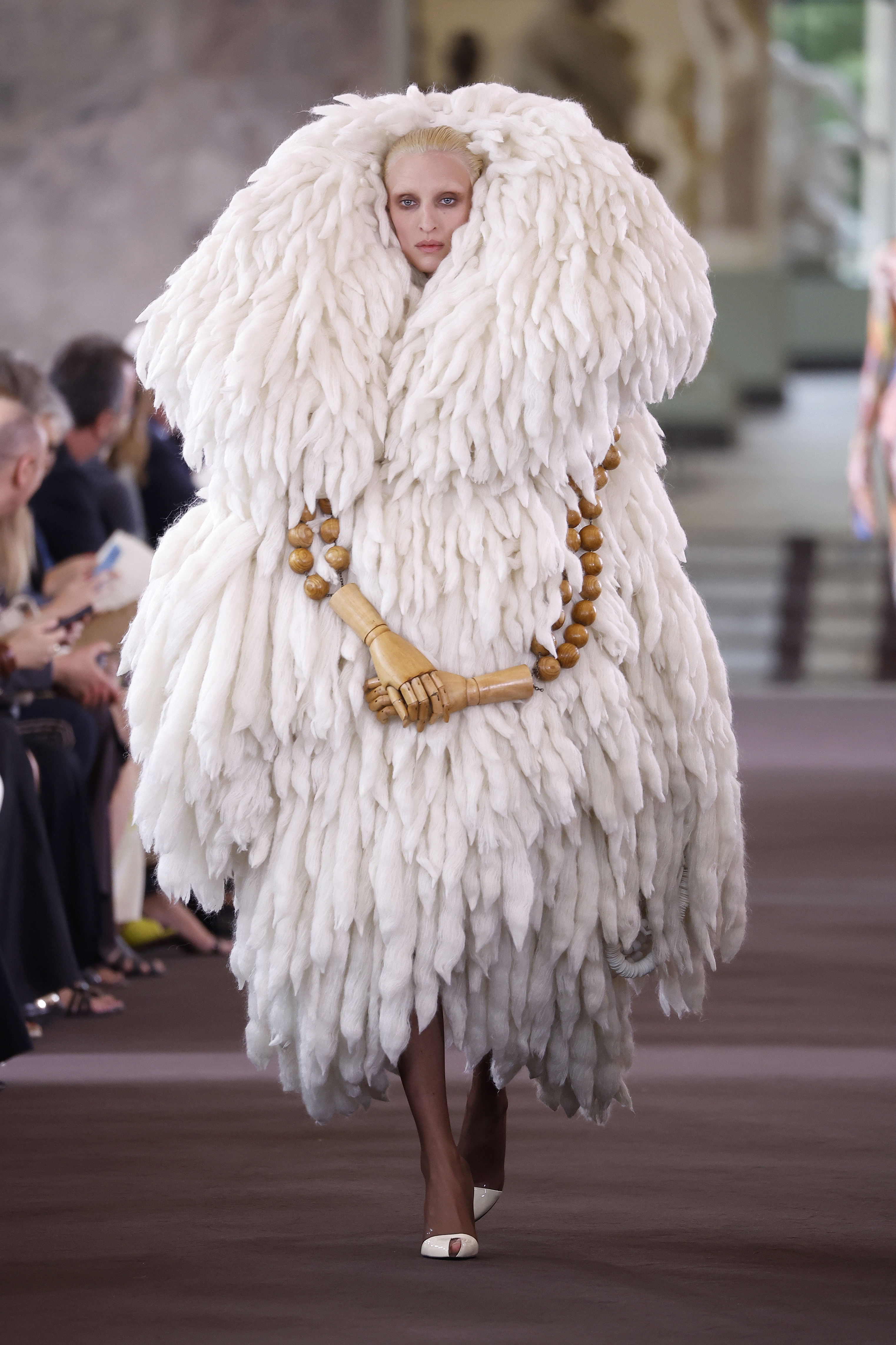 Schiaparelli : Runway - Paris Fashion Week - Haute Couture Fall/Winter ...