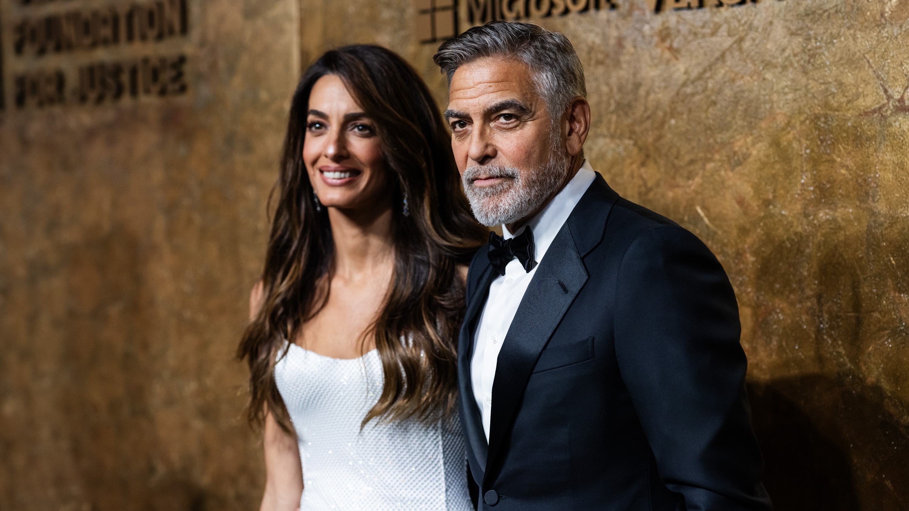Amal Clooney Wows in a Flapper Dress at the Albie Awards
