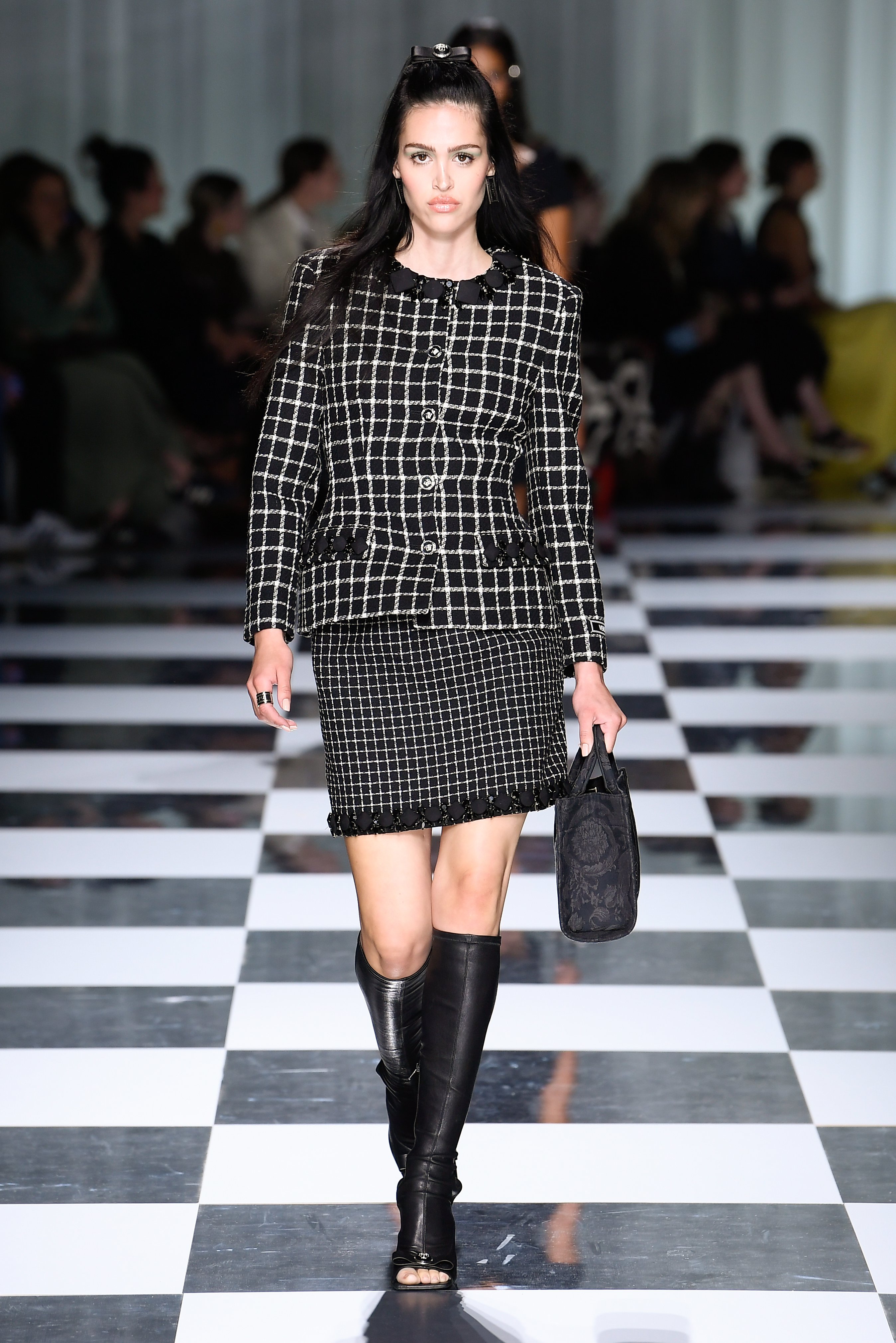 Versace Goes Back in Time to the '60s for SS24 - Yahoo Sports