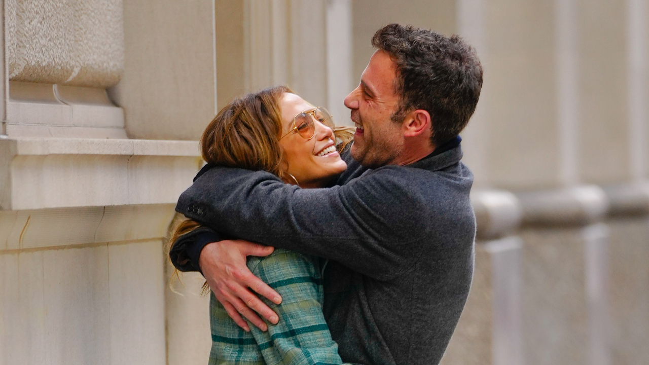 Jennifer Lopez Shares Ben Affleck Love Letter From 2002, image size:1280x720