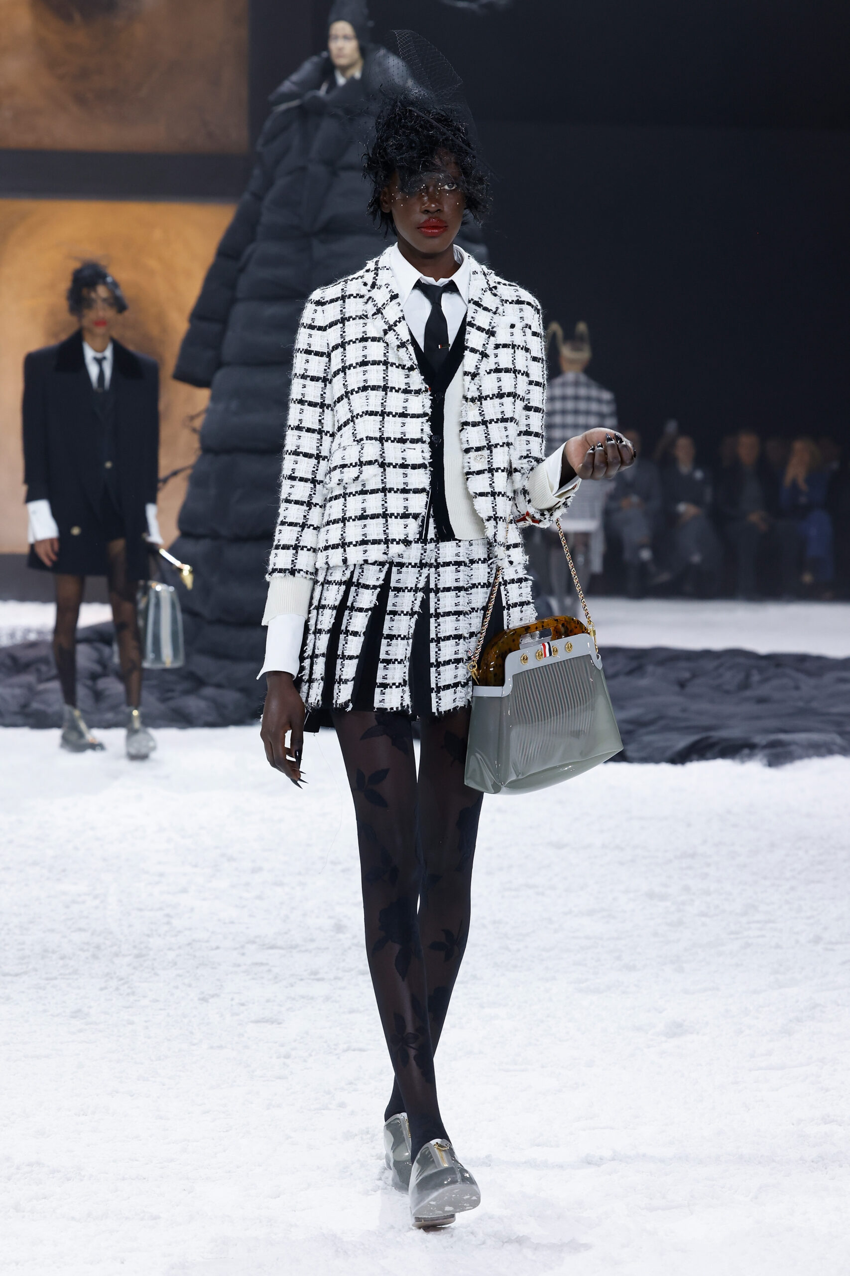 With a flair for drama (and a bit of romance) Thom Browne closes out New York Fashion Week with an epic return