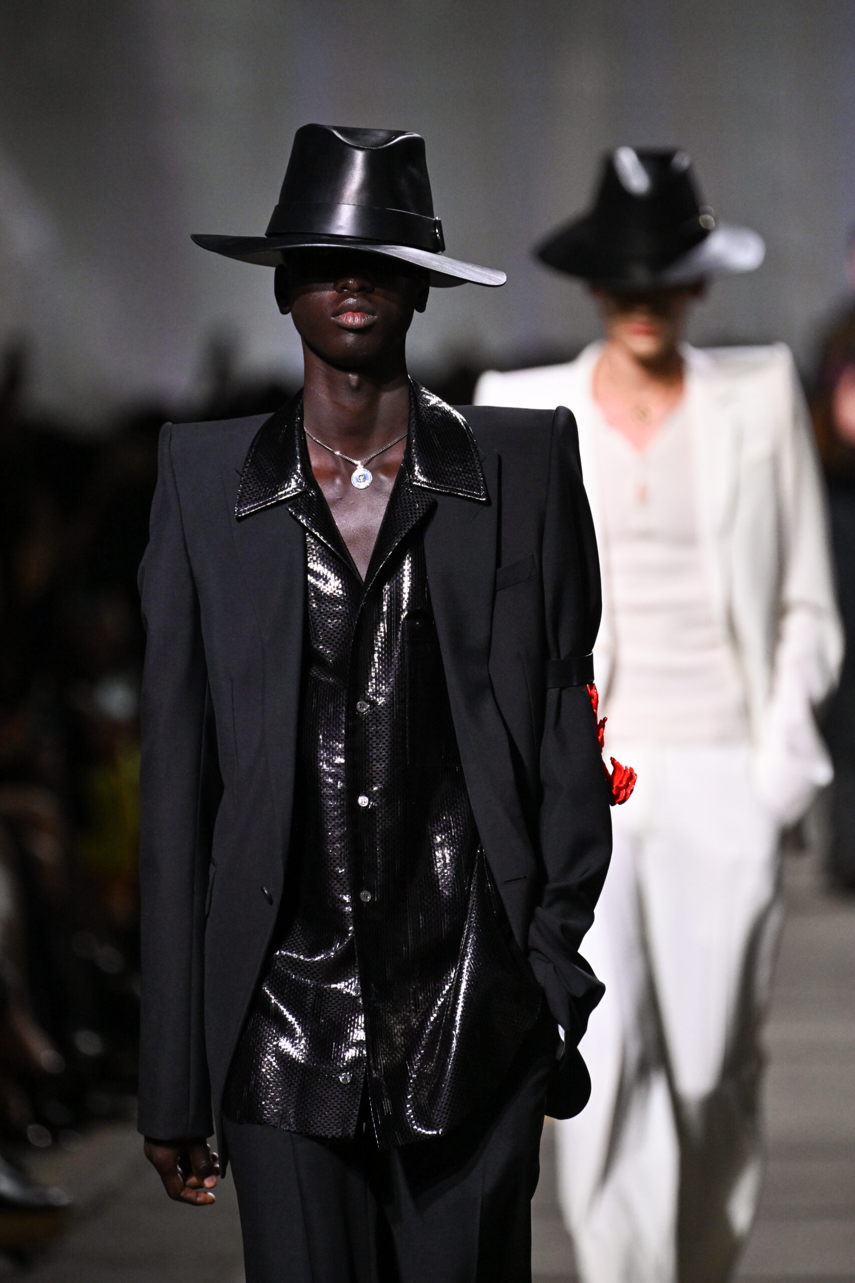PFW: Savage Energy From Outsiders. The New Alexander McQueen Is Divisive - Grazia  Middle East