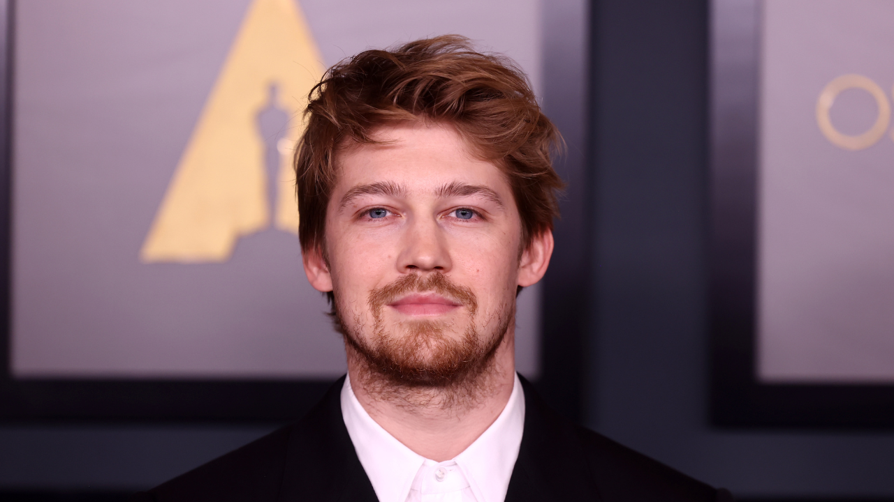 Joe Alwyn hat nach „TTPD“ ein Update zu seiner Beziehung zu Taylor Swift ...
