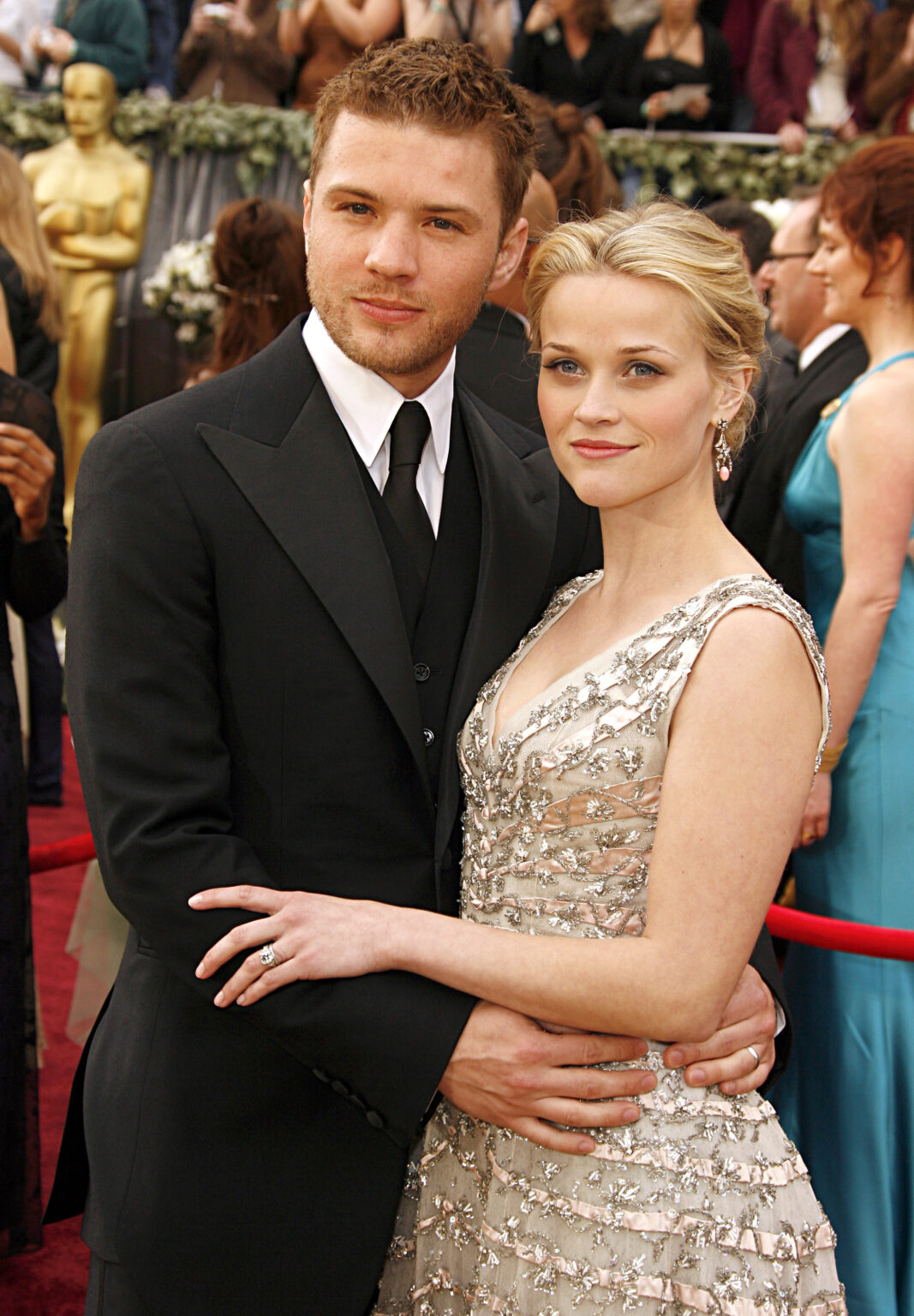 Ryan Phillippe Makes Flirty Comment About Ex Reese Witherspoon(02)