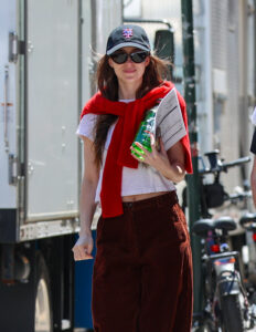 Dakota-Johnson-Materialist-Set