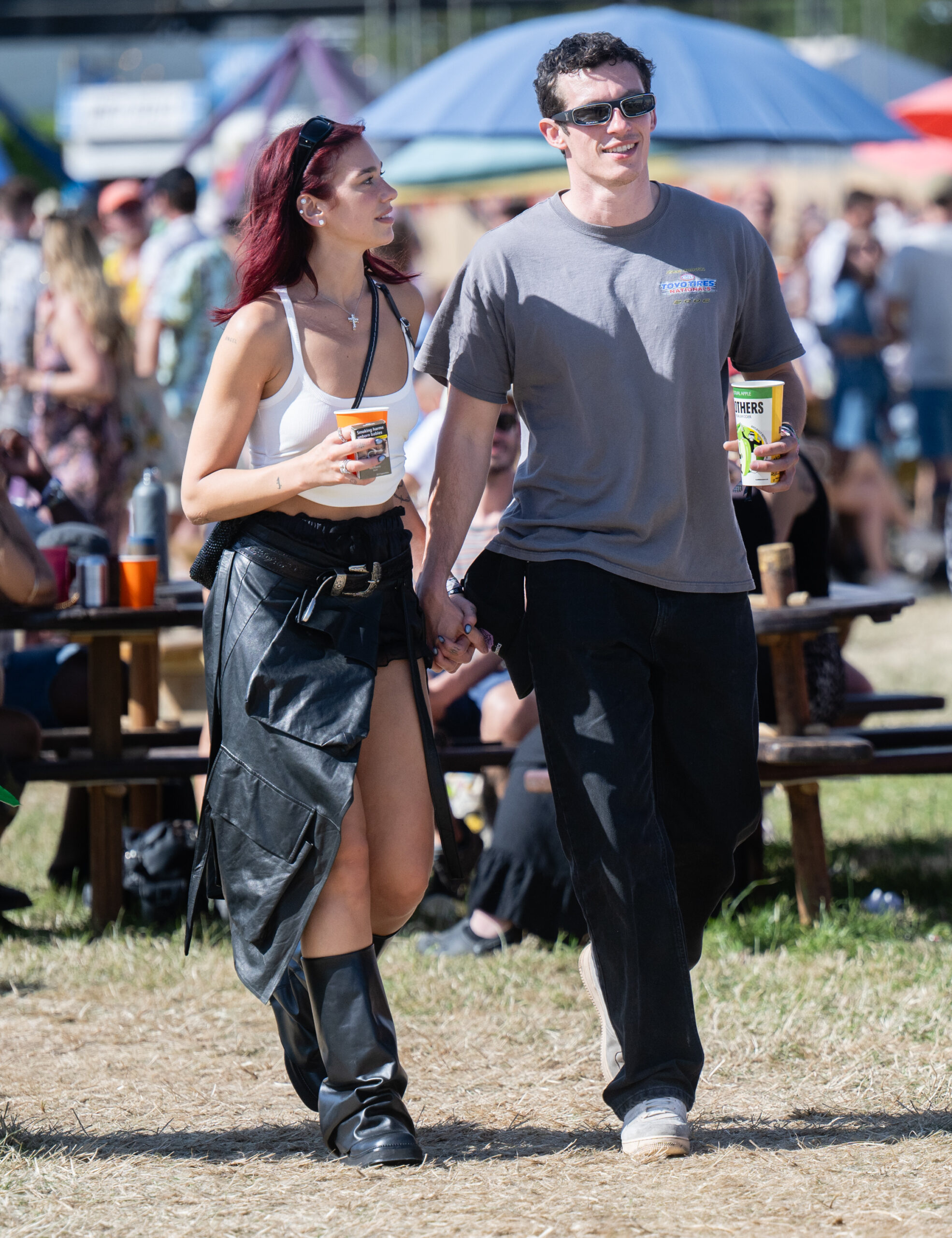 Dua-Lipa-Callum-Turner-Glastonbury