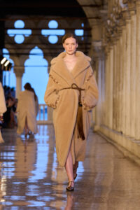 max-mara-resort-2025