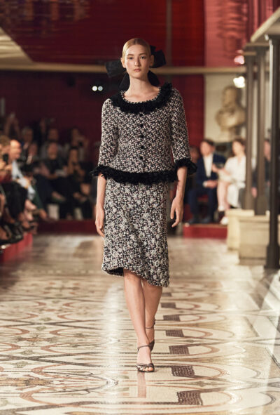 Chanel Fall/Winter 2024/25 Haute Couture: Phantom Of The Opera