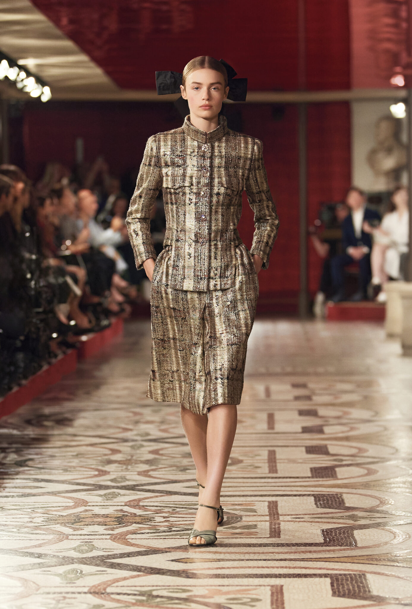 Chanel Fall/Winter 2024/25 Haute Couture: Phantom Of The Opera