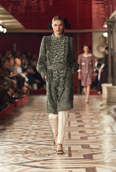 Chanel Fall/Winter 2024/25 Haute Couture: Phantom Of The Opera