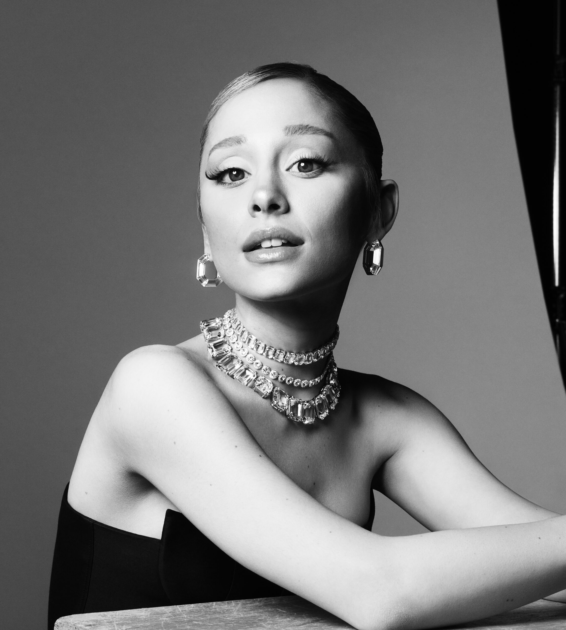Ariana-Grande-Swarovski