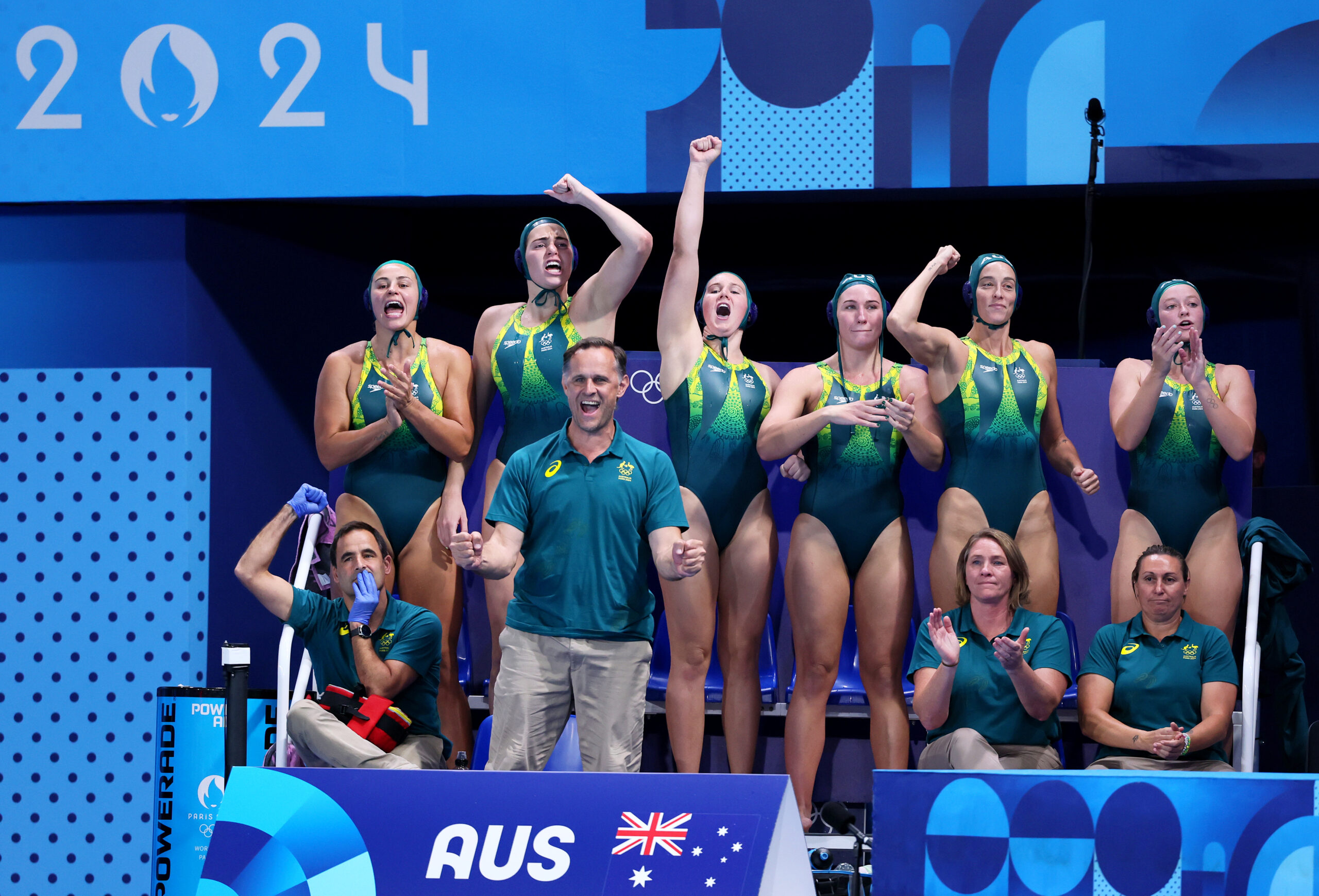 Australian-Womens-Waterpolo-Team-Olympics