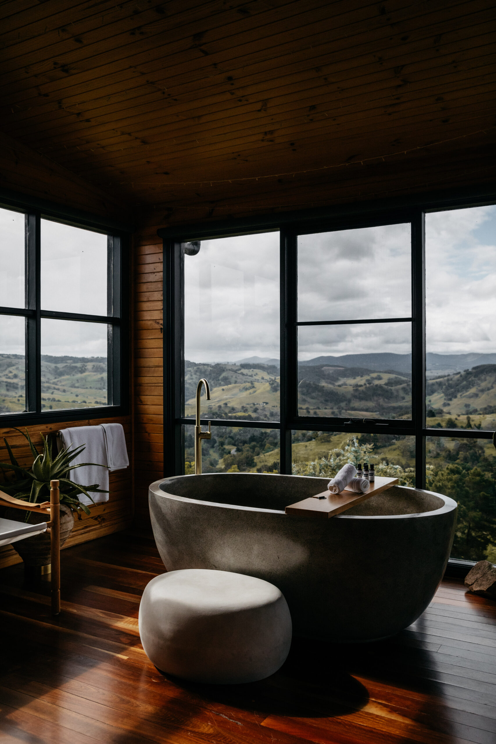 logan-brae-retreats