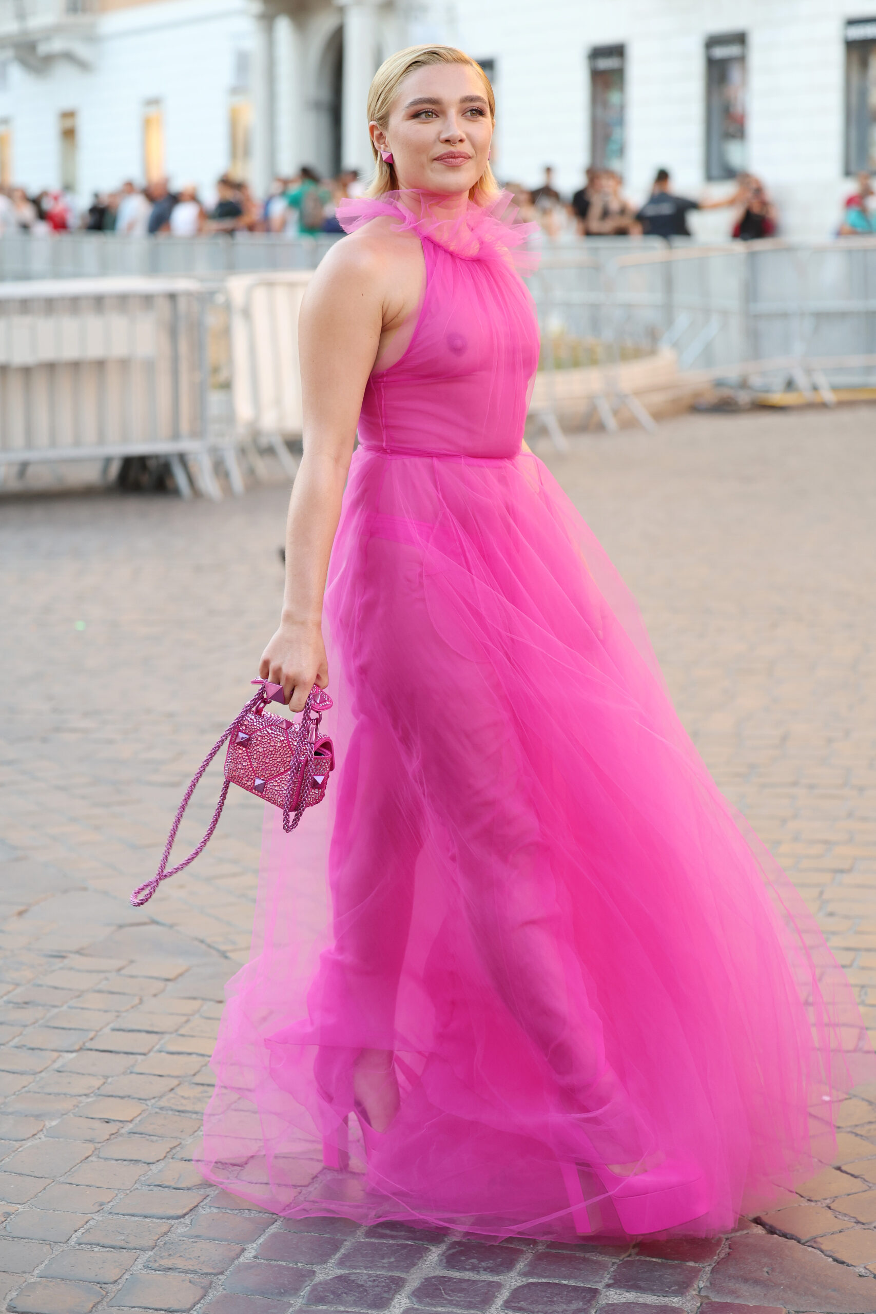 Florence-Pugh-Valentino-Sheer-Dress