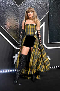 taylor-swift-mtv-vmas