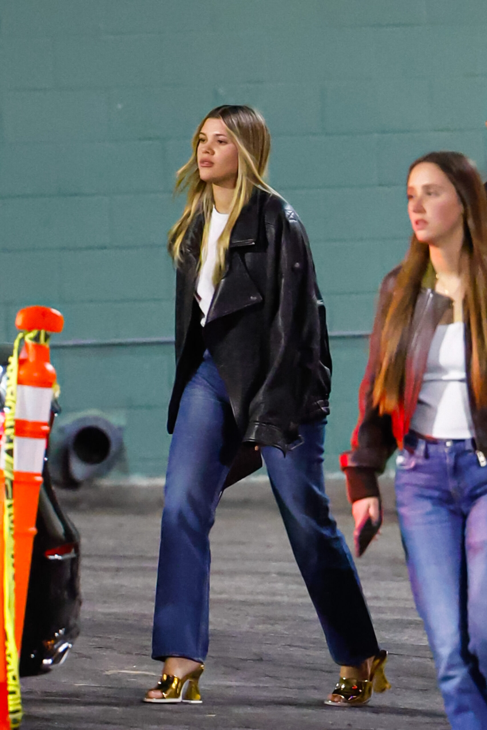 sofia-richie-grainge-date-night-outfit