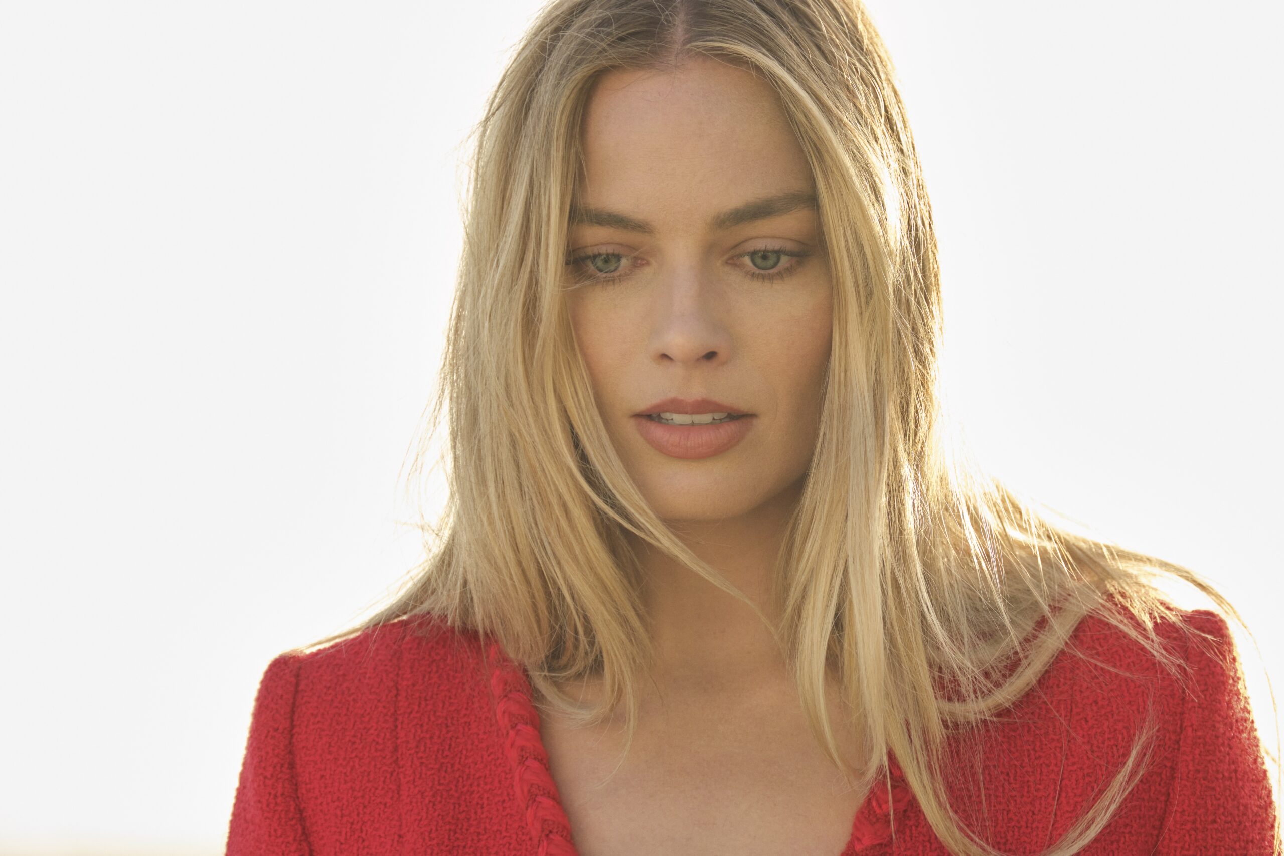 Margot Robbie / Image: Chanel