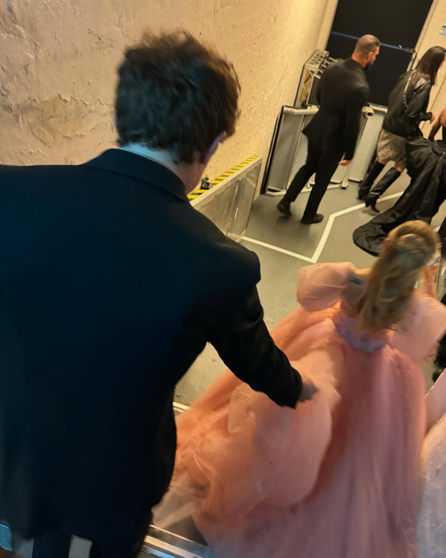Ariana-Grande-Ethan-Slater