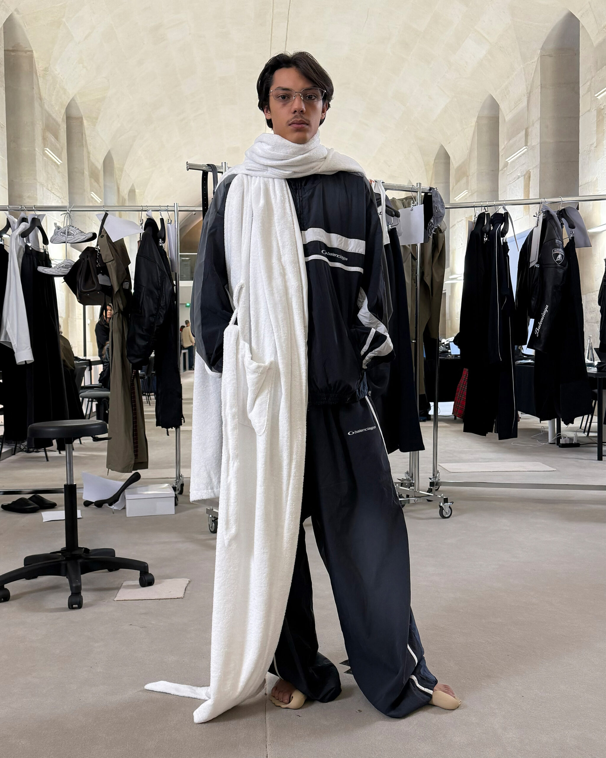 BALENCIAGA FALL 25 LOOK 16_KHATRI - Grazia