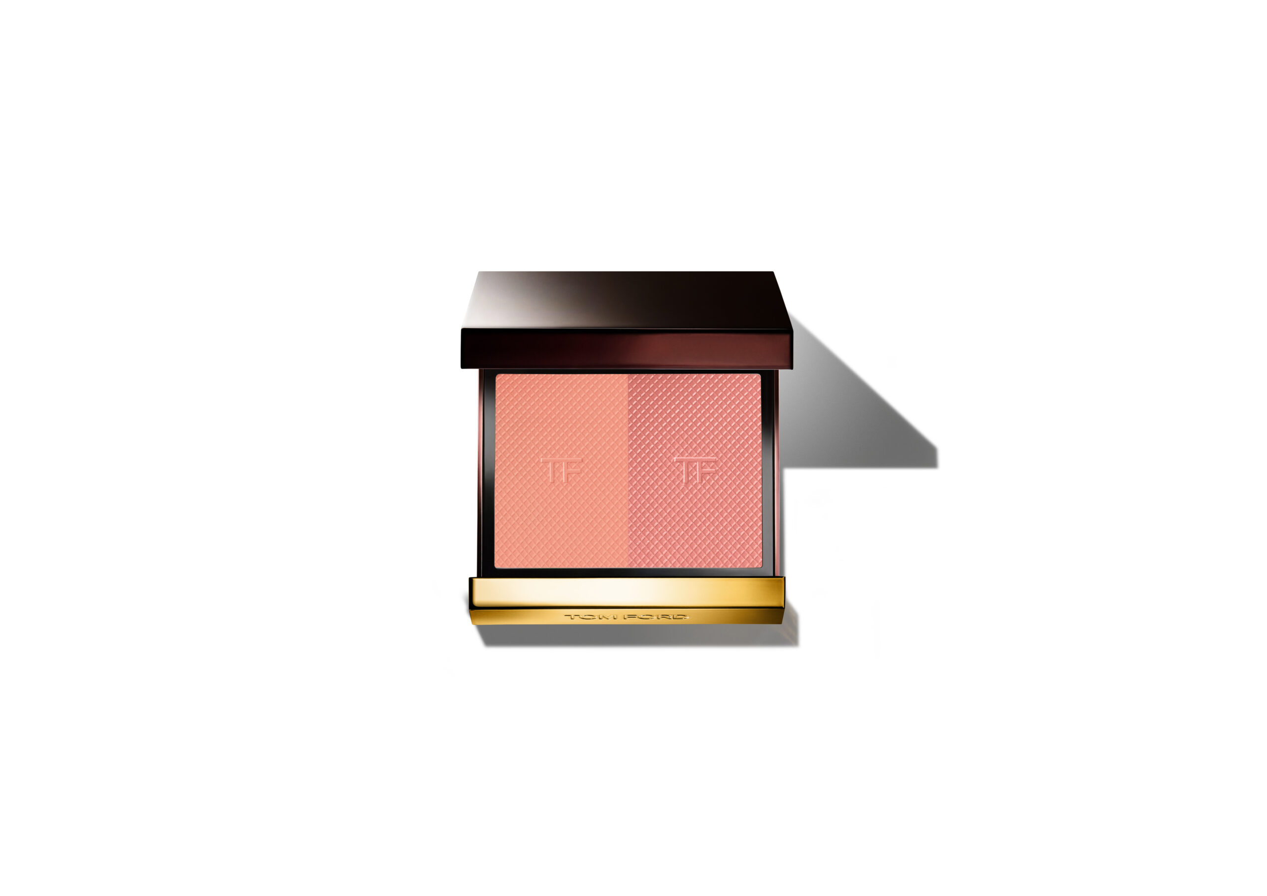 angelina-jolie-golden-globes-makeup-breakdown-tom-ford