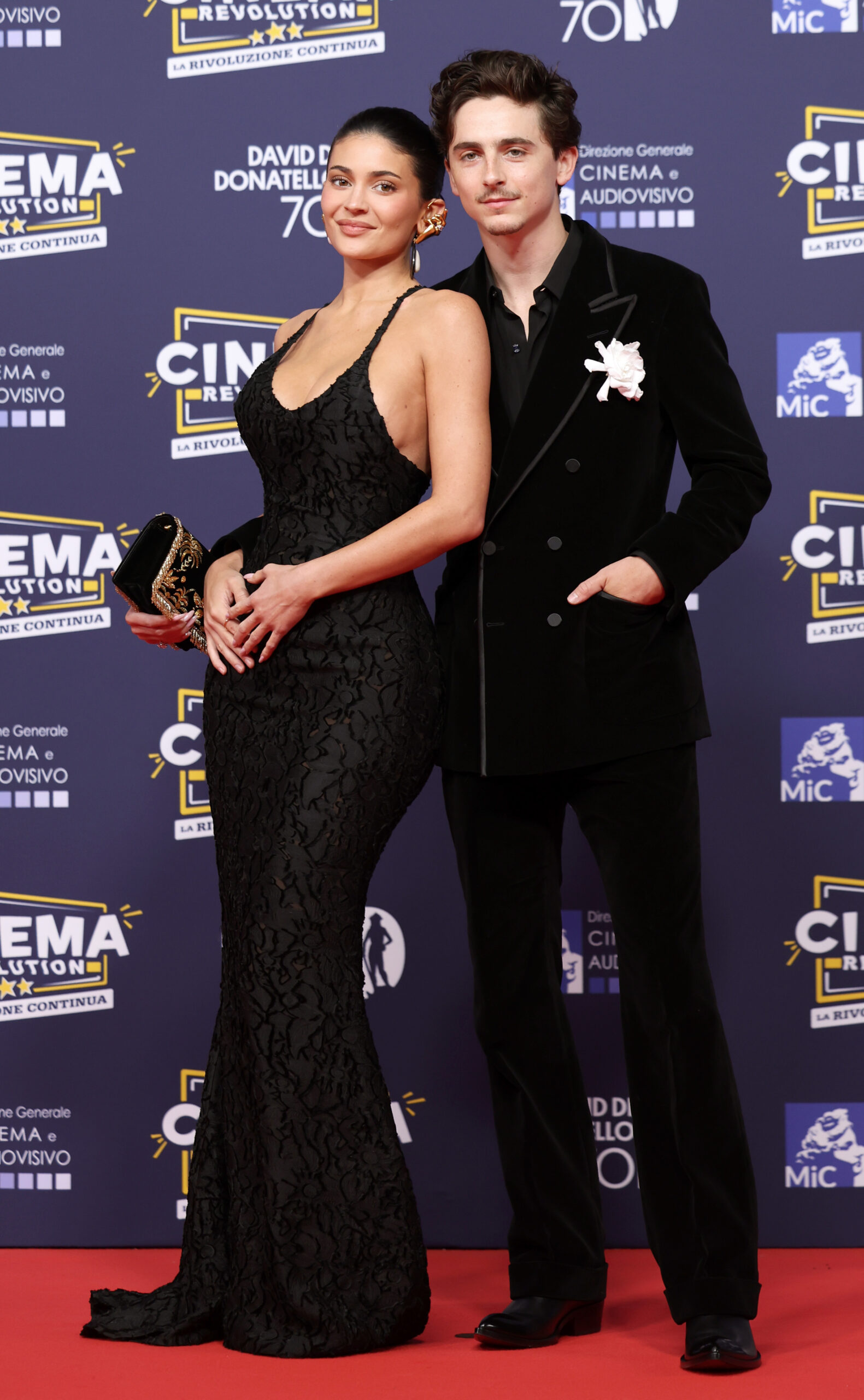 Kylie Jenner And Timoth e Chalamet Make Their Red Carpet Debut Kylie Jenner And Timoth e Chalamet Make Their Red Carpet Debut