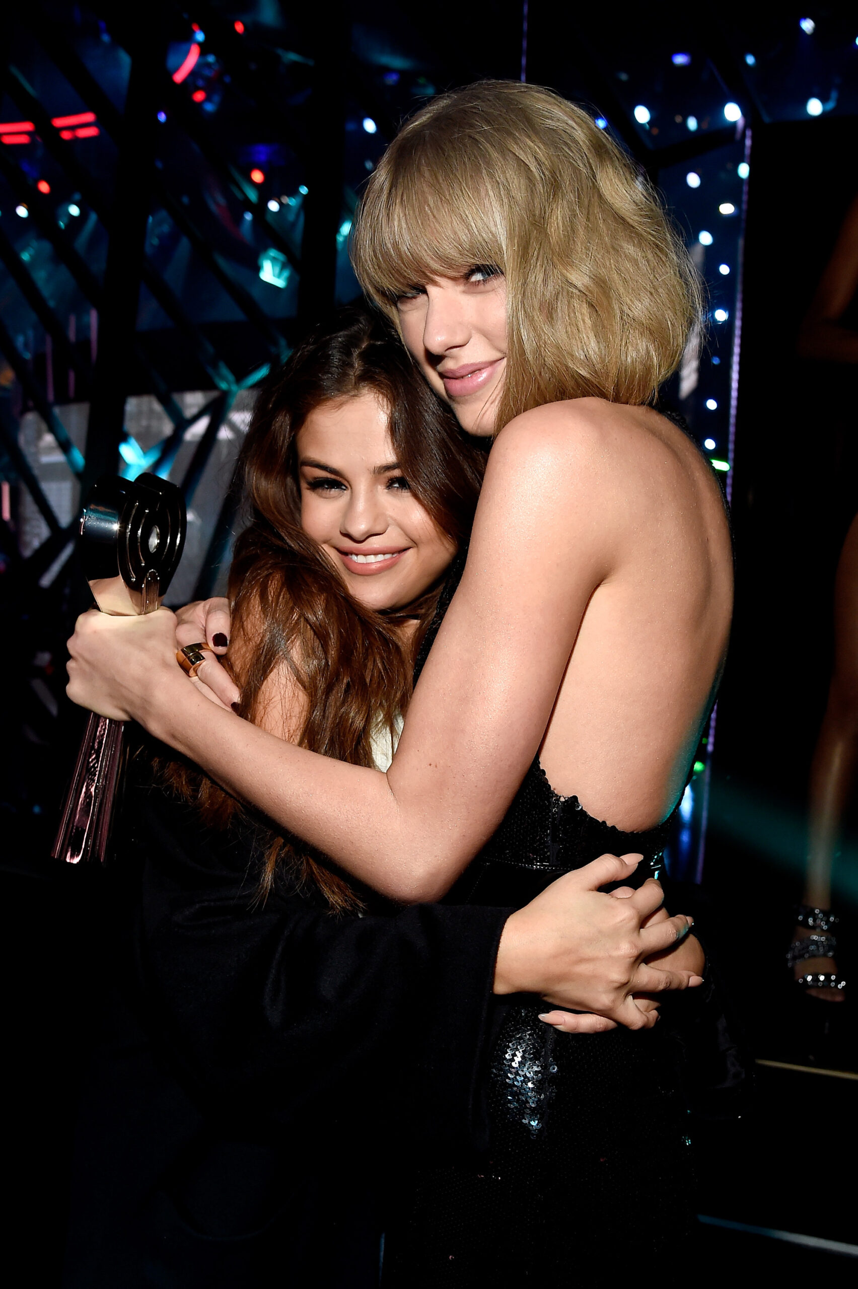 taylor-swift-selena-gomez-2016