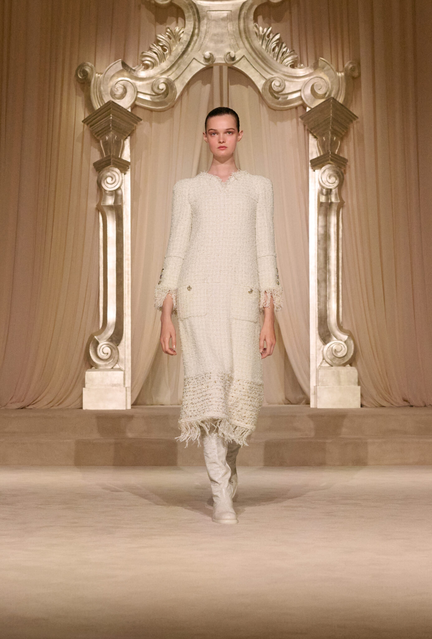 Chanel Haute Couture Fall/Winter 2025/26: Natural Origins