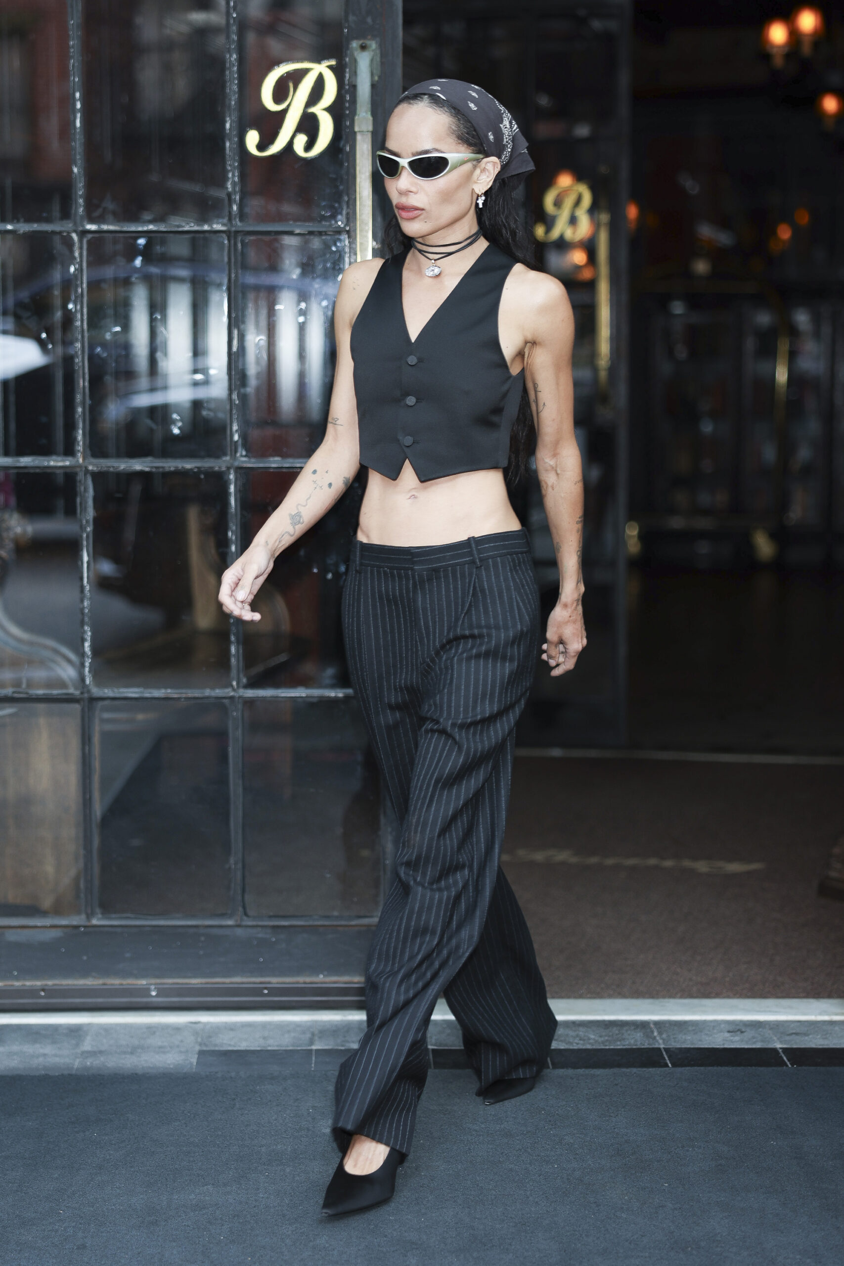 zoe-kravitz-outfit