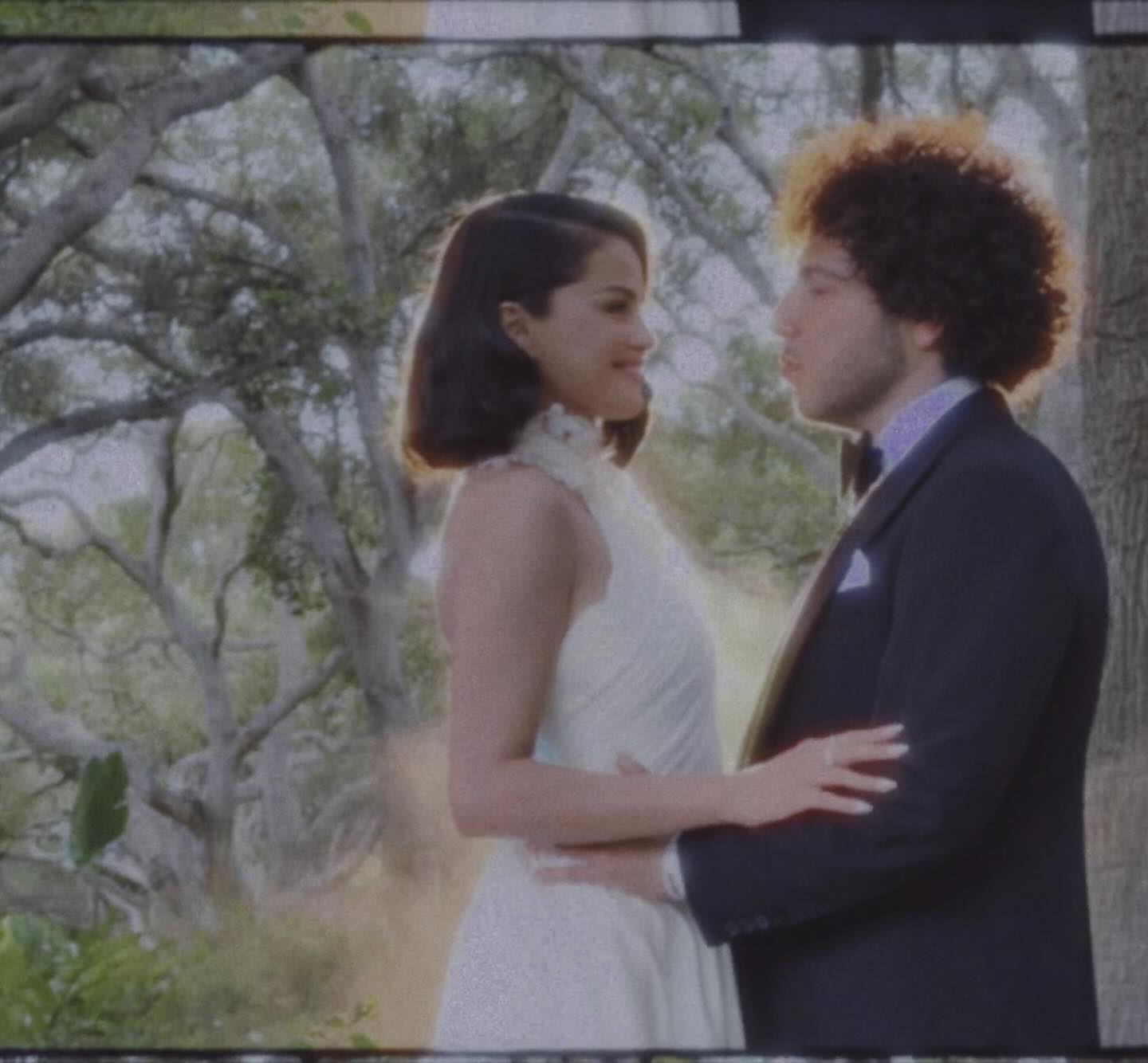selena-gomez-benny-blanco-wedding