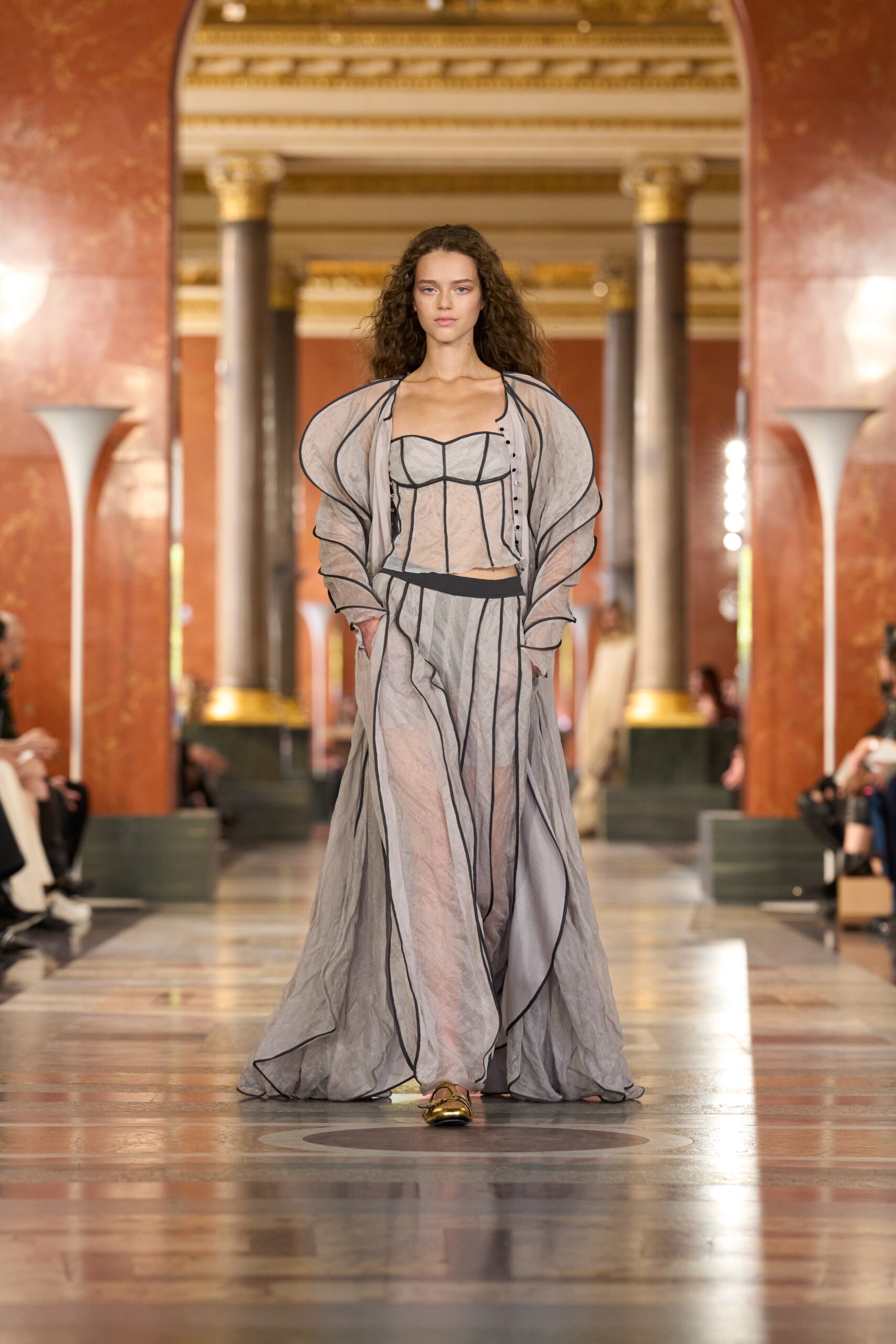 louis-vuitton-spring-summer-2026