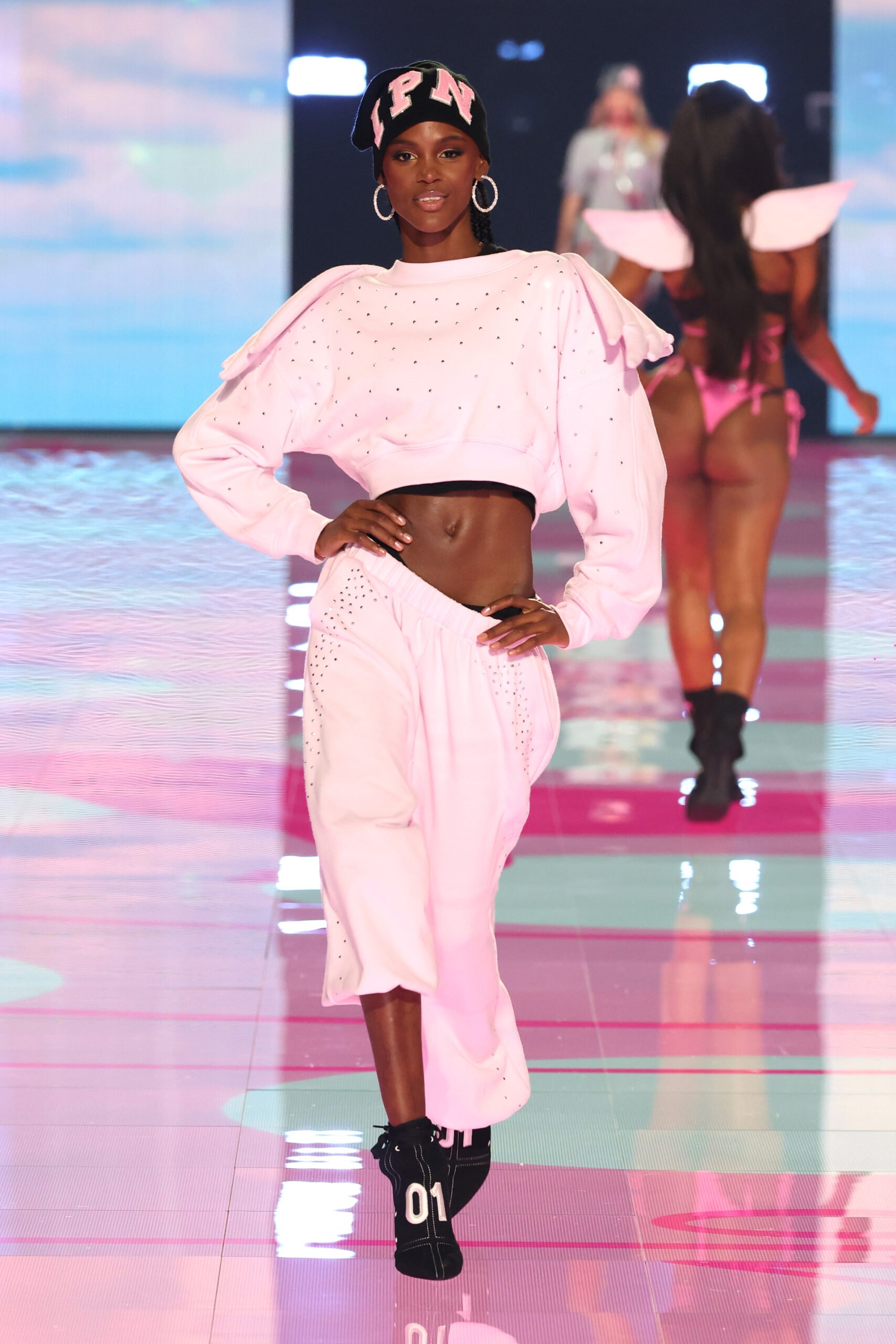 victorias-secret-fashion-show-2025
