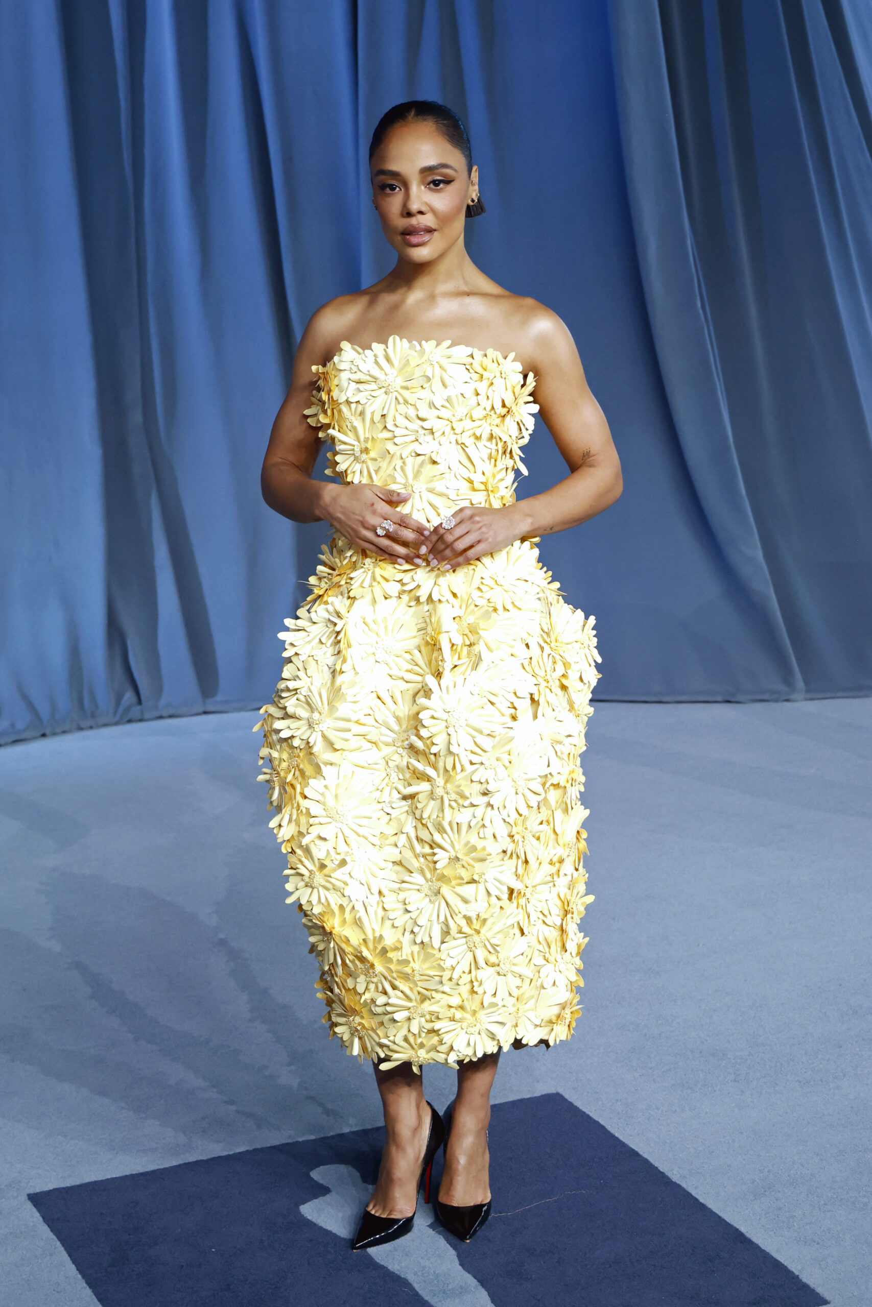 tessa-thompson-balenciaga