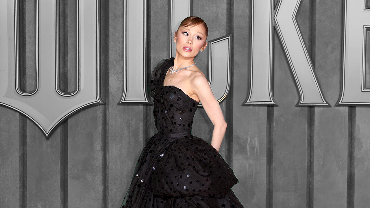 Ariana Grande Wore A 72-Year-Old Dress At Premiere