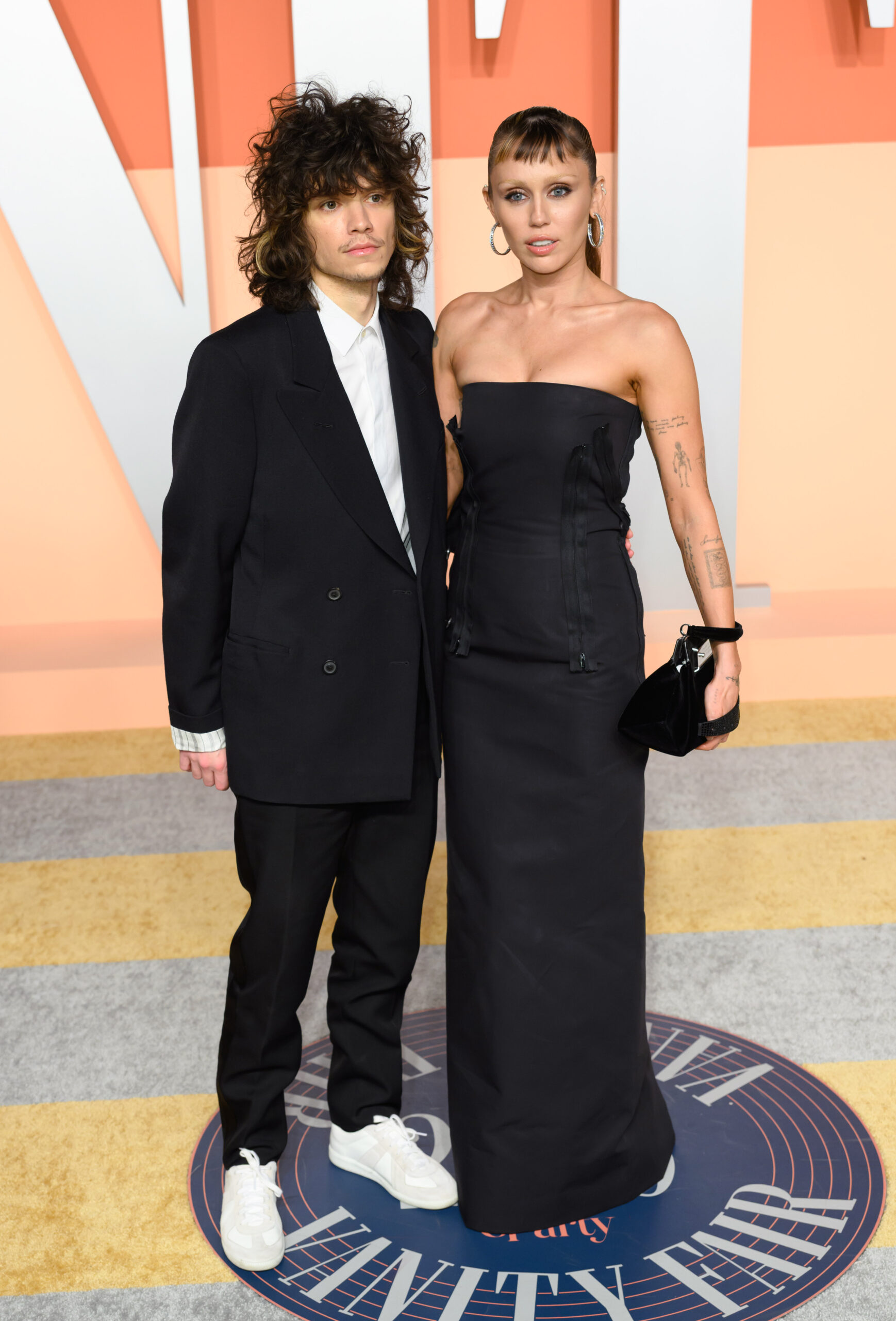 miley-cyrus-maxx-morando-engaged