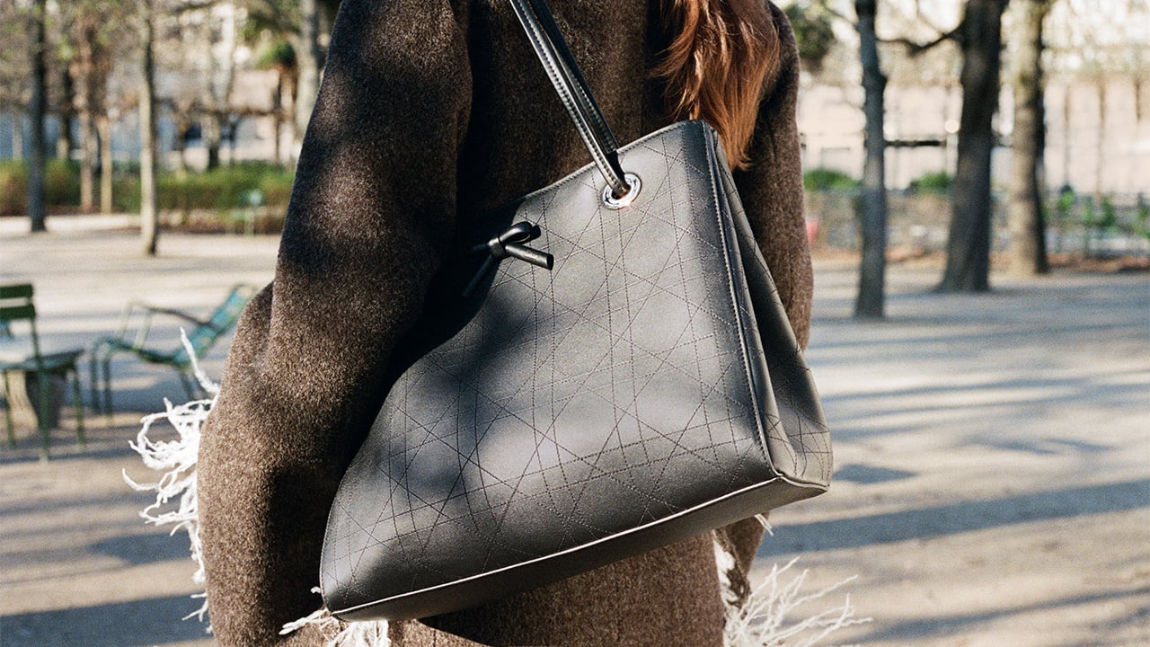 dior-promenade-fashion-news